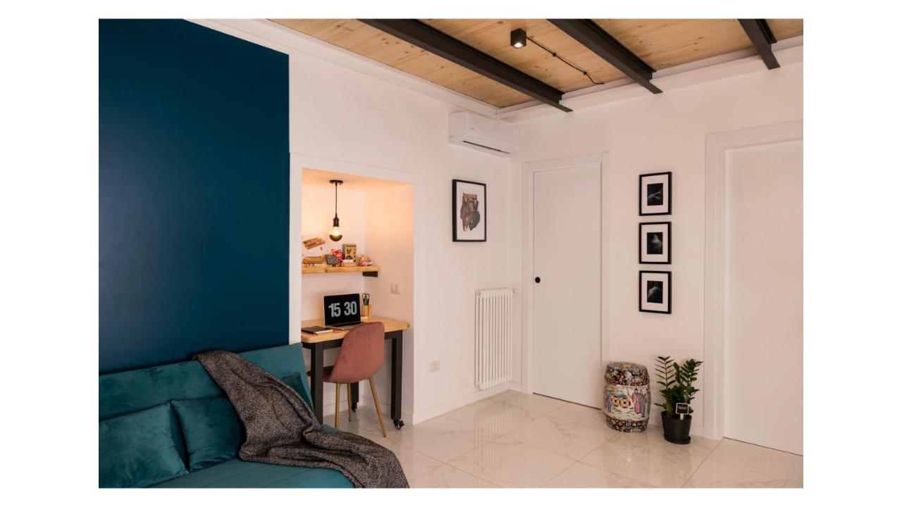 Light Pink - Suite In The Middle Of Everything Torre Annunziata Luaran gambar